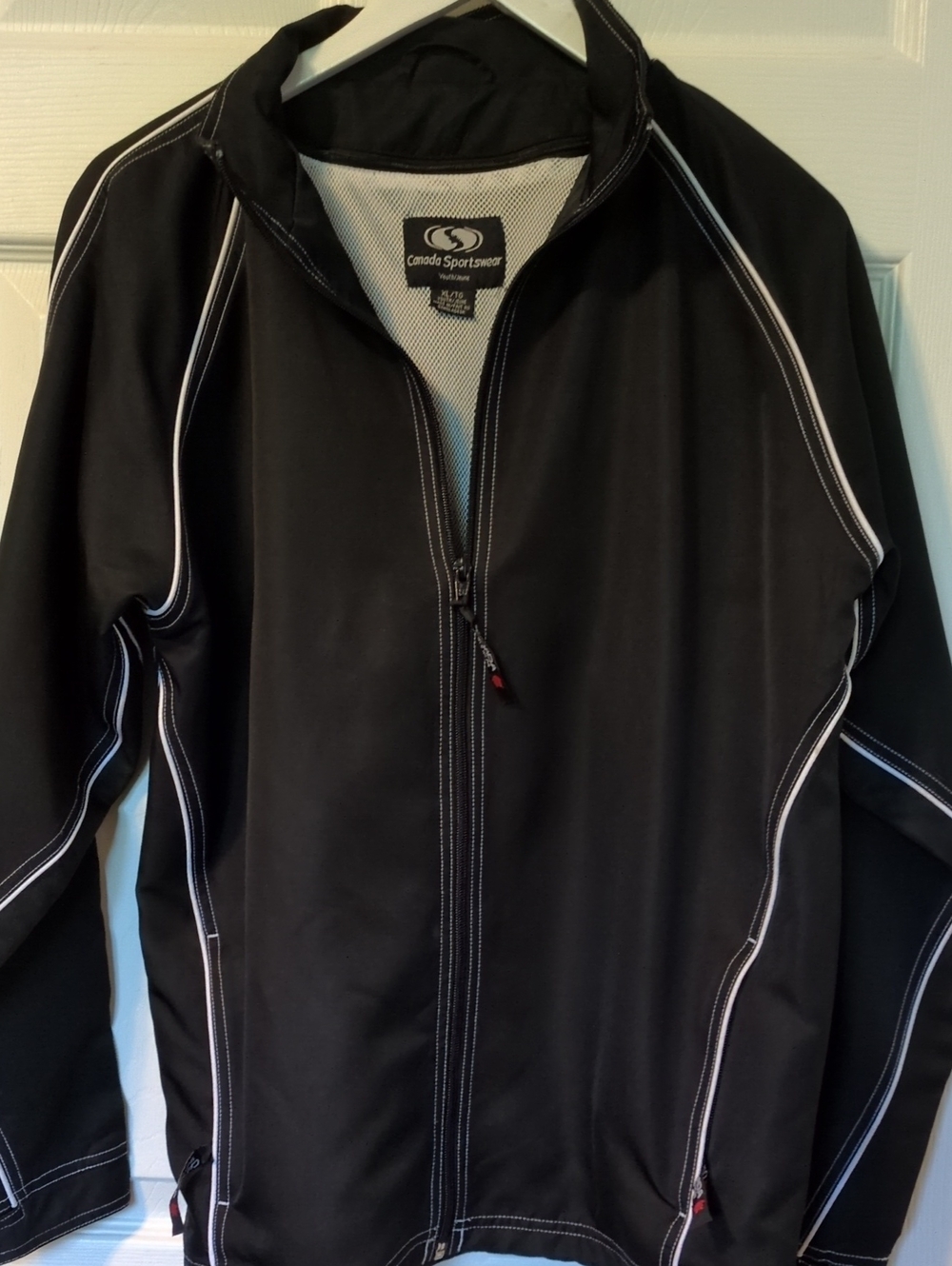 Black Men's Performance Full-Zip Jacket